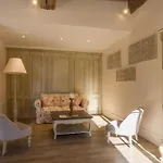 Le Cara Beaune (Cote d'Or)