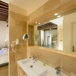 Le Cara Apartment